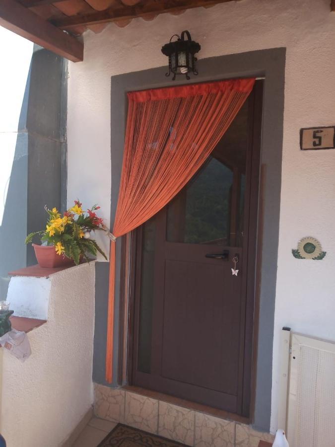 Casa- Vacanza Giro' - C2A6Peu3Ow Aieta Kültér fotó