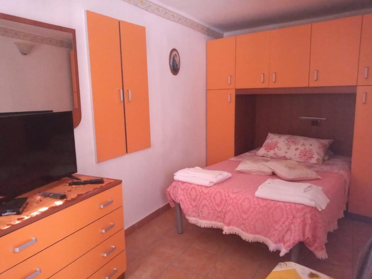 Casa- Vacanza Giro' - C2A6Peu3Ow Aieta Kültér fotó